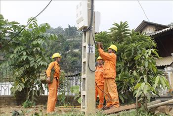 Mỗi năm thêm 5.000 hộ dân nông thôn được sử dụng điện lưới Quốc gia 