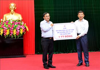 EVN ủng hộ 4 tỷ đồng cho người dân Quảng Bình