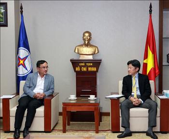 Chủ tịch HĐTV EVN tiếp và làm việc với Tổng Giám đốc Marubeni Việt Nam