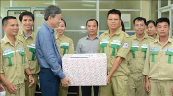 Tổng giám đốc EVN kiểm tra công tác ứng phó bão số 3 tại Trạm 500 kV Quảng Ninh