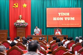 EVN đảm bảo cung ứng điện cho phát triển kinh tế - xã hội, an ninh, quốc phòng tỉnh Kon Tum