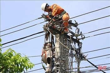 Công ty Điện lực Hà Tĩnh tiết kiệm gần 27 triệu kWh điện
