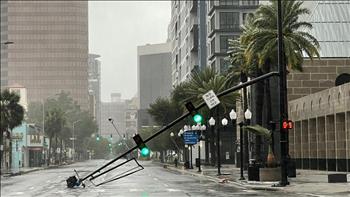 2,5 triệu người dân Mỹ sống trong cảnh mất điện vì bão Ian
