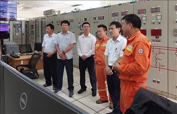 Công đoàn EVNNPT động viên người lao động Truyền tải điện Lâm Đồng