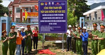Bàn giao công trình “Thắp sáng đường quê 2022” cho xã nghèo tại tỉnh Khánh Hòa
