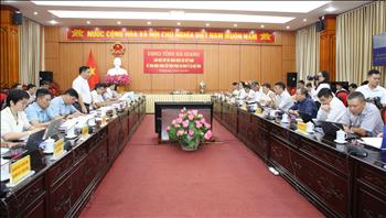 Đoàn công tác của EVN làm việc với tỉnh Hà Giang về thực hiện các dự án điện 
