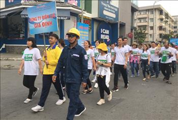 Công ty Điện lực Gia Định ủng hộ 50 triệu đồng cho người nghèo quận Phú Nhuận (TP Hồ Chí Minh)