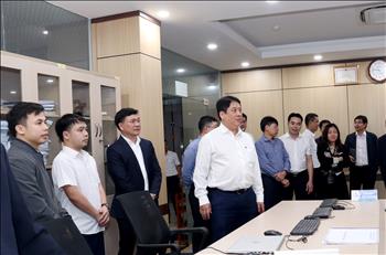 Tổng giám đốc EVN Nguyễn Anh Tuấn thăm và làm việc với Công ty Điện lực Hà Tĩnh
