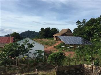 Quảng Ninh: 15 hộ dân ở đảo Trần được sử dụng năng lượng mặt trời