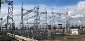 Đóng điện thành công sân phân phối 500kV Trung tâm Điện lực Long Phú