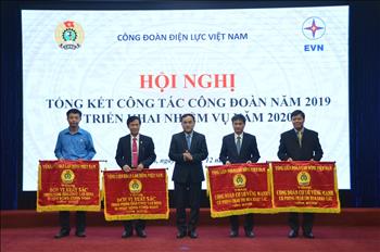 Công đoàn Điện lực Việt Nam tổng kết hoạt động công đoàn năm 2019