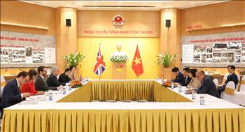 Vương quốc Anh sẵn sàng hỗ trợ Việt Nam thực hiện chuyển dịch năng lượng hiệu quả