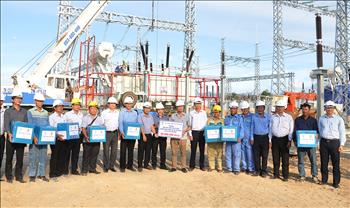 Công đoàn Điện lực Việt Nam thăm CBCNV xây dựng TBA 220kV Ninh Phước và đấu nối