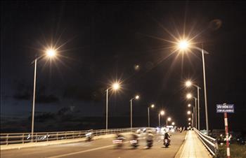 Hà Nội: Huyện Sóc Sơn đầu tư hệ thống chiếu sáng tiết kiệm điện trên 3 tuyến đường