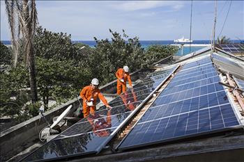 Bộ Công Thương đề xuất nhiều ưu đãi cho điện mặt trời mái nhà tự dùng