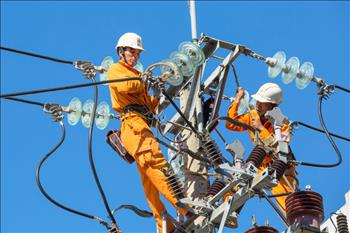 EVNCPC đưa mục tiêu đảm bảo cung ứng điện cho các tỉnh miền Trung - Tây Nguyên