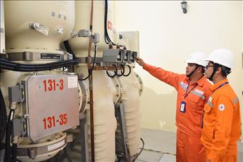 EVNHANOI đảm bảo điện phục vụ bơm tưới nước vụ Đông Xuân 2022 - 2023