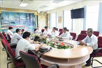 EVNSPC kiểm tra việc thực hành tiết kiệm điện tại công ty điện lực Bình Thuận