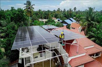 Chính phủ Ấn Độ hỗ trợ 60% chi phí lắp đặt điện mặt trời mái nhà cho hộ gia đình